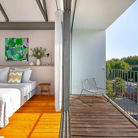 Oda ve Kahvaltı Canto De Luz - Luxury Maison 4*
